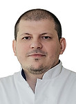 Врач Сулумов Заур Рамзанович