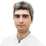 Врач Сурин Владимир Владимирович