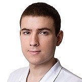 Врач Суровикин Максим Сергеевич