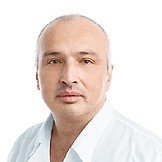 Врач Тедеев Джони Георгиевич