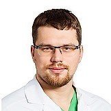 Врач Тихонов Олесь Александрович