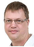 Врач Тинис Альберт Александрович