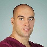 Врач Ткаченко Константин Владимирович