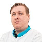 Врач Ткачев Максим Андреевич