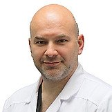 Врач Туктаров Рафаэль Рифатович