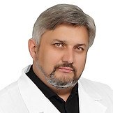 Врач Туляков Мансур Дамирович