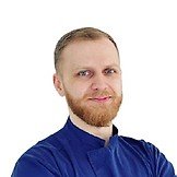 Врач Ухольников Евгений Игоревич