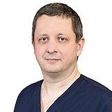 Врач Урсов Роман Ростиславович