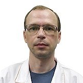 Врач Усанов Евгений Александрович