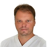 Врач Ушаков Алексей Андреевич