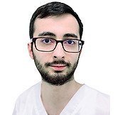 Врач Валиев Рафаэль Джумшутович
