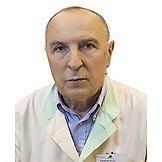 Врач Васильев Виктор Яковлевич
