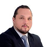 Врач Васильев Вячеслав Сергеевич