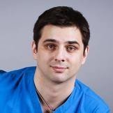 Врач Ведров Олег Вячеславович