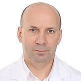 Врач Вергелис Евгений Леонидович