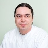 Врач Верклов Александр Владимирович