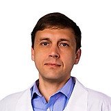 Врач Возный Роман Сергеевич