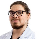 Врач Вылегжанин Андрей Андреевич