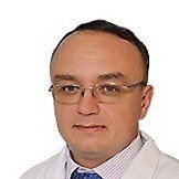 Врач Зайнутдинов Роман Раисович