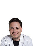 Врач Захаров Валентин Валерьевич