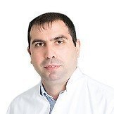 Врач Заманов Эхтибар Низамиевич