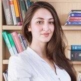 Врач Зангиева Карина Юрьевна