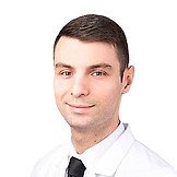 Врач Заркуа Варлам Тенгизович