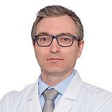 Врач Завадский Роман Викторович