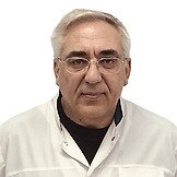 Врач Заволовский Михаил Владимирович