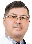 Врач Жантлисов Данияр Амангильдинович