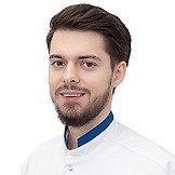 Врач Жаров Денис Александрович