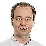 Врач Жердев Антон Александрович