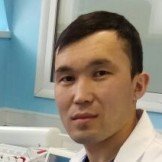 Врач Жолдошбеков Максатбек Таирович