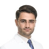 Врач Зиядинов Али Аблямитович