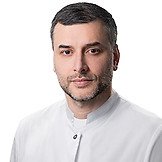 Врач Зингеров Заур Ганипаевич