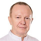 Врач Зюлковский Андрей Чеславович