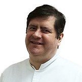 Врач Зуев Юрий Александрович