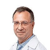 Врач Зырин Михаил Владимирович