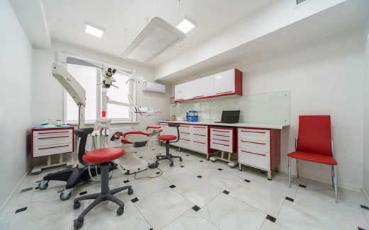 Dentis (Дэнтис)