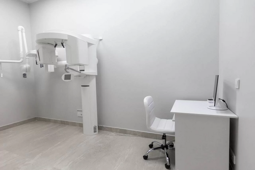 L. A Clinic (Л.А Клиник)