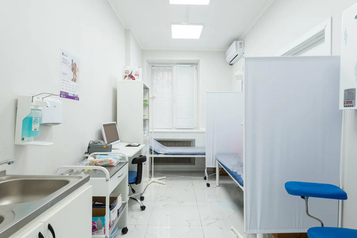 УмБем Clinic на Кондратюка