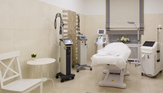 Likeclinic (Лайкклиник)